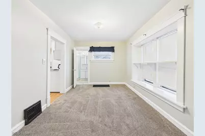 2209 26th Street SW, Akron, OH 44314 - Photo 11