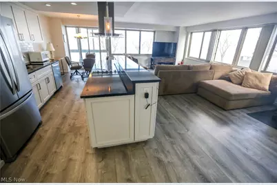 12520 Edgewater Drive #306, Oakwood, OH 44107 - Photo 5