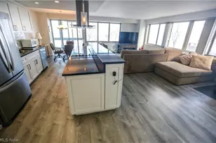 12520 Edgewater Dr, Oakwood, OH 44107 - Photo 5