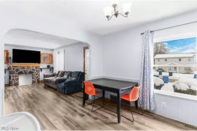 464 Elm Street, Struthers, OH 44471 - Photo 5