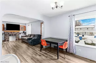 464 Elm St, Struthers, OH 44471 - Photo 5