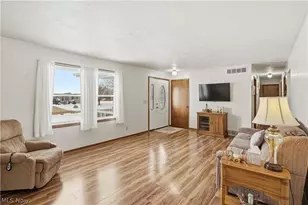 320 Musser Dr, Hopewell, OH 43746 - Photo 7