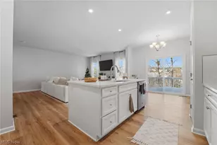 7362 Hillshire Dr, Painesville, OH 44077 - Photo 5