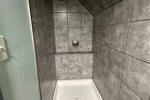 1753 Collamer Ave, Loveland, OH 44112 - Photo 11