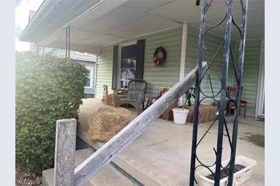 782 E State Street, Newcomerstown, OH 43832 - Photo 7