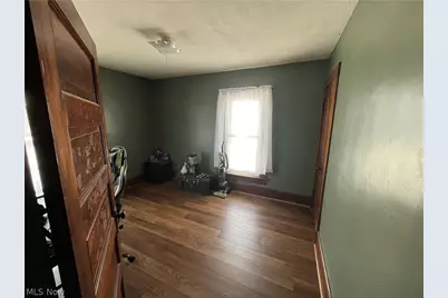 782 E State Street, Newcomerstown, OH 43832 - Photo 27