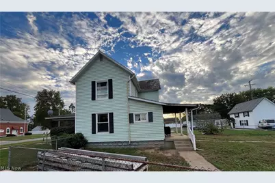 782 E State Street, Newcomerstown, OH 43832 - Photo 3