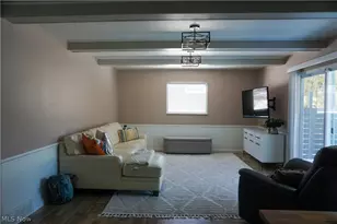 2887 Greenridge Rd, Norton, OH 44203 - Photo 11