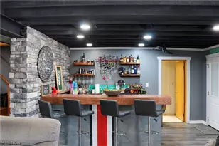 313 5th St, Sugarcreek, OH 44681 - Photo 9