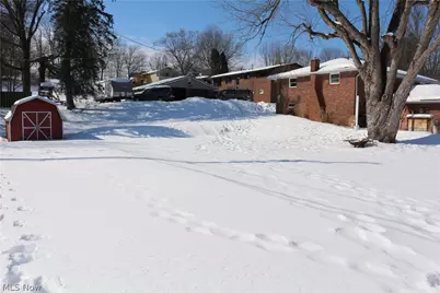 313 5th Street, Sugarcreek, OH 44681 - Photo 3