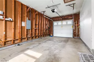 3388 Symphony Ln, New Franklin, OH 44216 - Photo 21