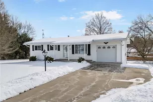 3388 Symphony Ln, New Franklin, OH 44216 - Photo 3