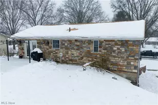 415 Springbrook Dr SW, New Philadelphia, OH 44663 - Photo 15