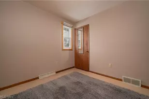 415 Springbrook Dr SW, New Philadelphia, OH 44663 - Photo 21