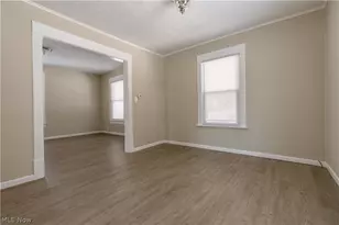 1010 Washington Ave, Louisville, OH 44641 - Photo 11