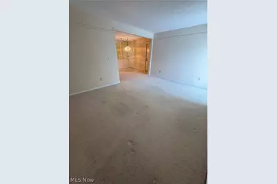 4615 Oakhill Boulevard #106, Lorain, OH 44053 - Photo 7