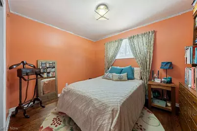 4950 Harris Road, Grandview Heights, OH 44147 - Photo 21