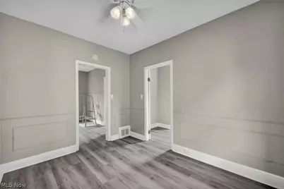 2023 Robin Street, Oakwood, OH 44107 - Photo 13