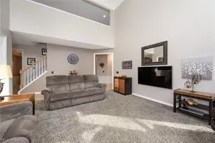 3163 Darien Ln, Twinsburg, OH 44087 - Photo 7