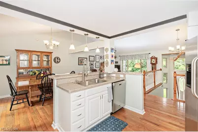 10955 Auburn Road, Chardon, OH 44024 - Photo 13