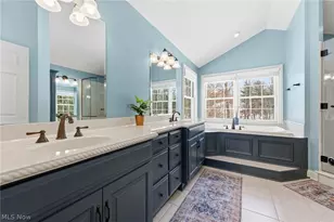 1014 Kings Ridge Blvd, Wadsworth, OH 44281 - Photo 25