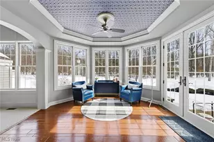 1014 Kings Ridge Blvd, Wadsworth, OH 44281 - Photo 9