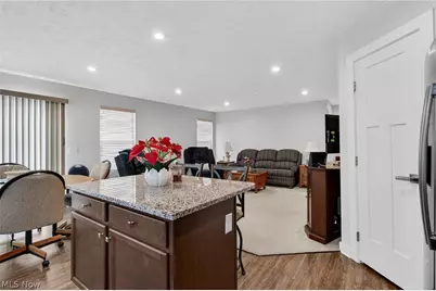 173 Eagle Circle, Amherst, OH 44001 - Photo 9