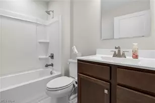 173 Eagle Cir, Amherst, OH 44001 - Photo 23