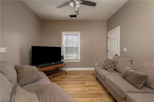 311 George St, Barberton, OH 44203 - Photo 7