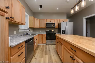 311 George Street, Barberton, OH 44203 - Photo 3