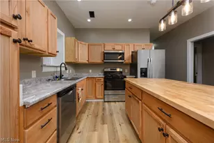 311 George St, Barberton, OH 44203 - Photo 3