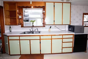 18 E Salem St, Columbiana, OH 44408 - Photo 15