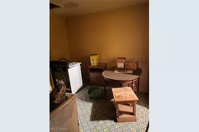 915 Wooster Road W, Barberton, OH 44203 - Photo 17