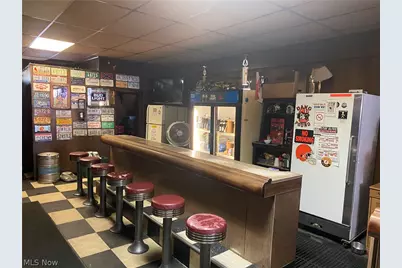 915 Wooster Road W, Barberton, OH 44203 - Photo 9