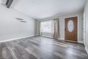 1439 Yale Dr, Brunswick, OH 44212 - Photo 3