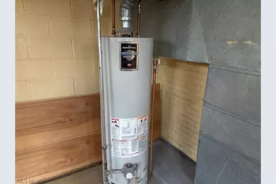 1384 Cleveland Heights Boulevard, Cleveland Heights, OH 44121 - Photo 27