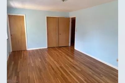 1384 Cleveland Heights Boulevard, Cleveland Heights, OH 44121 - Photo 19