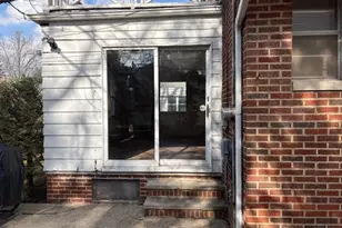 1384 Cleveland Heights Blvd, Cleveland Heights, OH 44121 - Photo 31