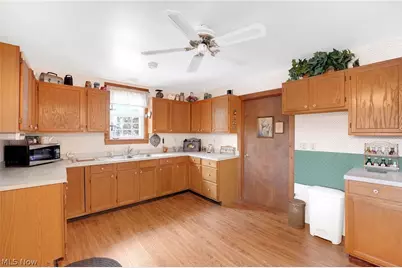 38841 Detroit Road, Avon, OH 44011 - Photo 11