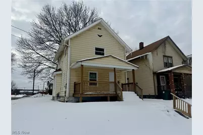 1721 SW Hammond Avenue, Canton, OH 44706 - Photo 1