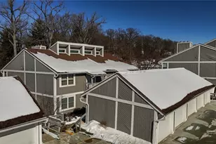 231 Portage Lakes Drive, Akron, OH 44319 - Photo 5