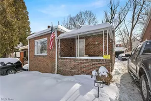 127 Roslyn Dr, Youngstown, OH 44505 - Photo 3