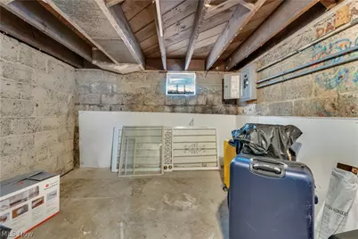 127 Roslyn Drive, Youngstown, OH 44505 - Photo 21