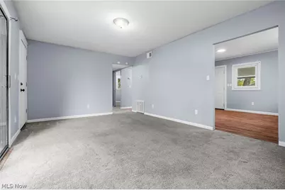 2012 Endrow Avenue NE, Canton, OH 44705 - Photo 7