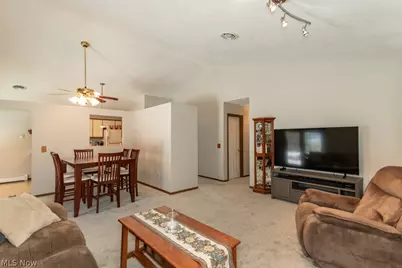 340 Parkway Boulevard, Madison, OH 44057 - Photo 3