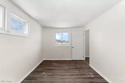 170 E 220th Street, Euclid, OH 44123 - Photo 21