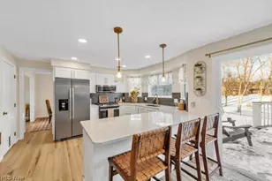 2225 Abbey Ln, Akron, OH 44319 - Photo 5