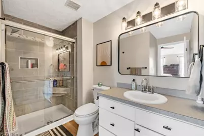 2225 Abbey Lane, Akron, OH 44319 - Photo 21