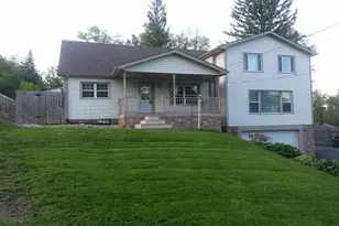 144 Aberdeen Rd, Steubenville, OH 43953 - Photo 3