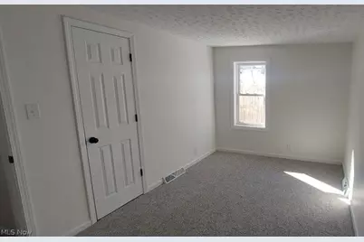 144 Aberdeen Road, Steubenville, OH 43953 - Photo 17